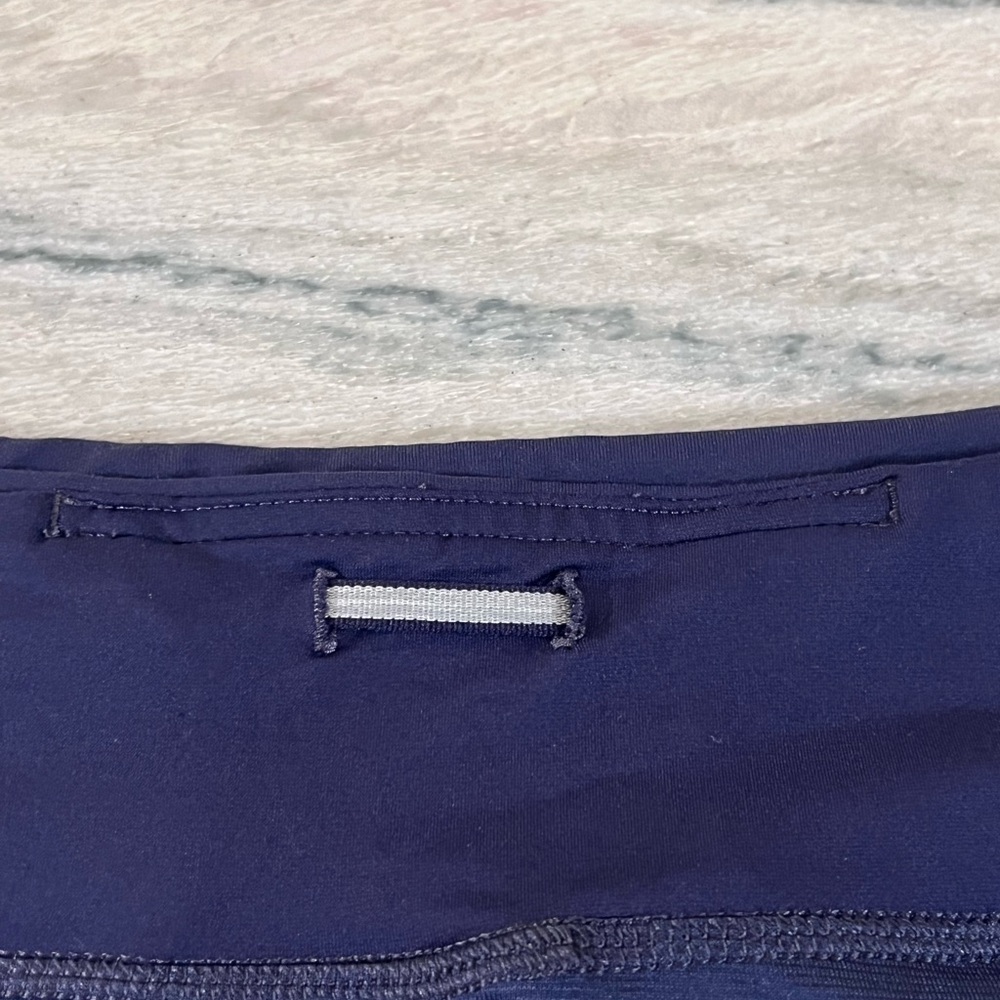 Lululemon Run: Speed Short *Naked Seam - Picture 12 of 15